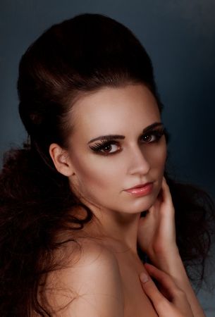 Babylol Model - Gallery - Face: 172c647987aeeb0b465338e6dee...
